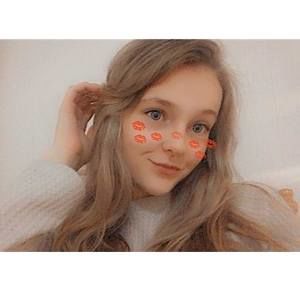 Meet your Posher, Jenna